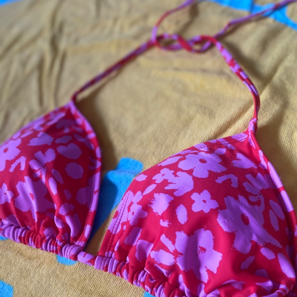 Bathing suit - Picture 3 of 3
